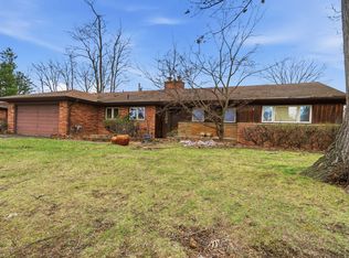 22903 N Bellwood Dr, Southfield, MI 48034