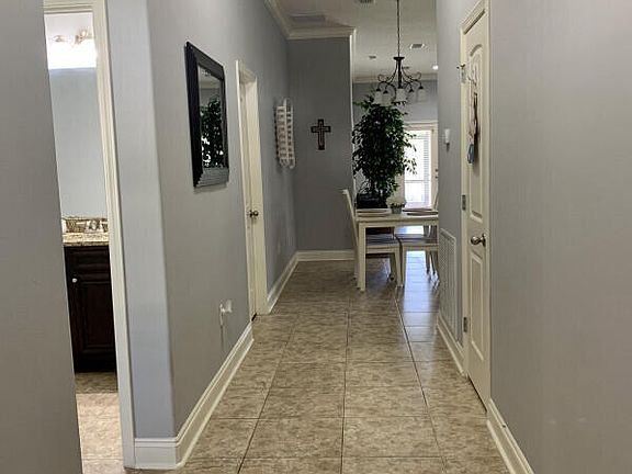 2nd image of 2629 Hartman Ct