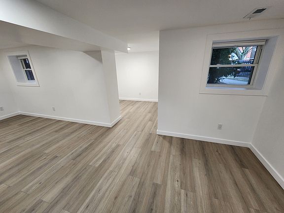 5th image of 4916 N Lawndale Ave #G