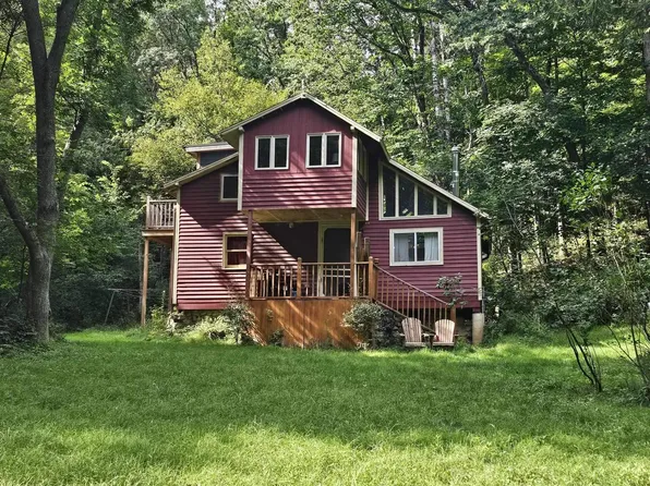 S7649 Riley Road, Readstown, WI 54652