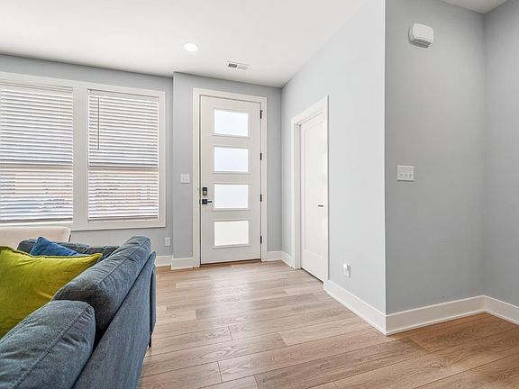 2nd image of 420 Breezewood Dr #105