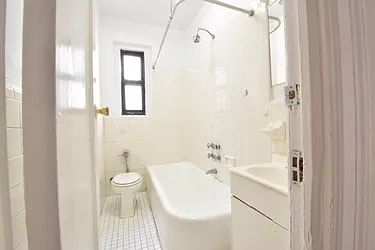 Rented by (Legacy) NY Quality Living Uptown