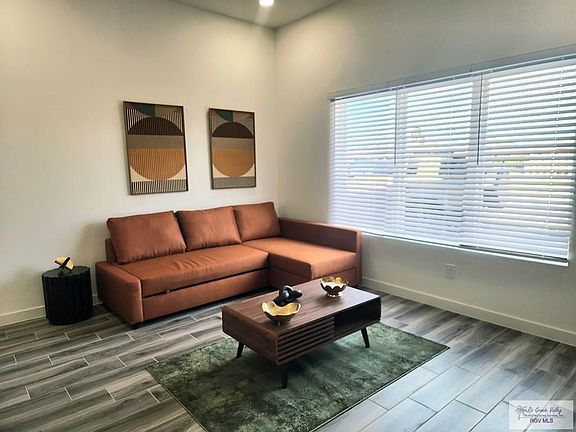 3rd image of 3560 Hidalgo St Building 2-A