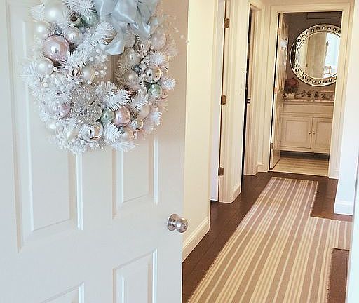 Runner w antique brass
nails