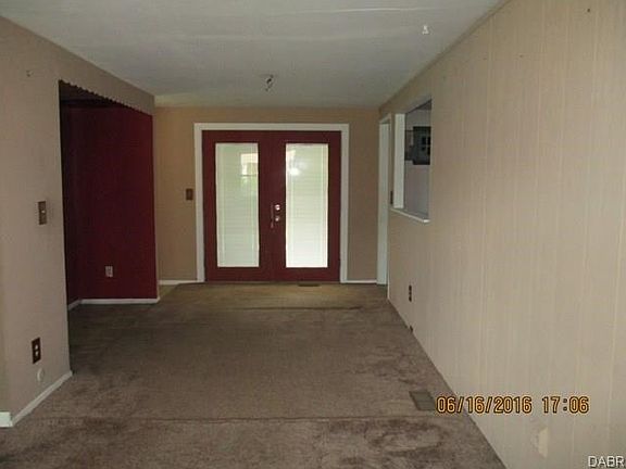 3rd image of 4541 Pennyston Ave