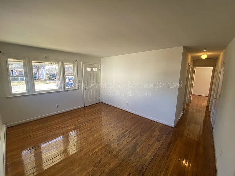 209 Hamilton St #B — Photo 5