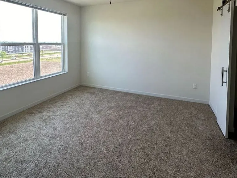 Colorado Commons - 143 N Wildwood St — Photo 36