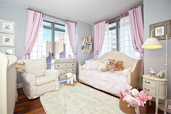 Sold by Douglas Elliman | media 23