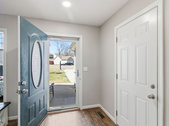 5th image of 235 Foxfire Rd