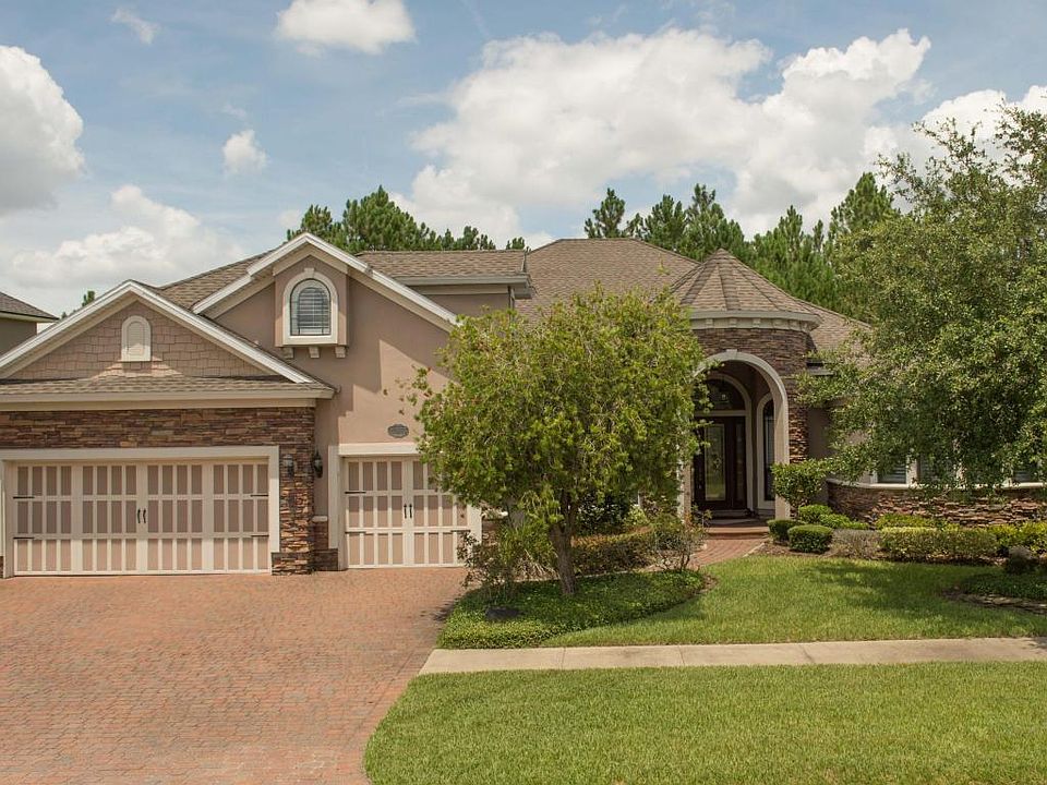 1st image of 12853 Oxford Crossing Dr