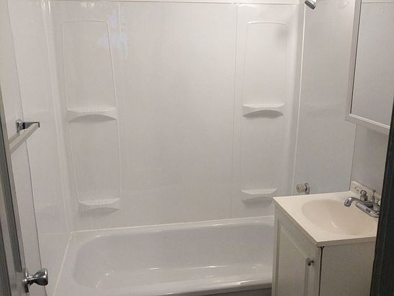 3rd image of 785 Market St APT A2
