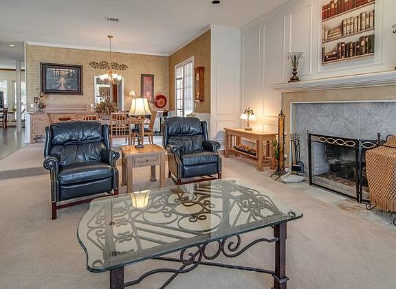 4th image of 2803 Timber Hill Dr