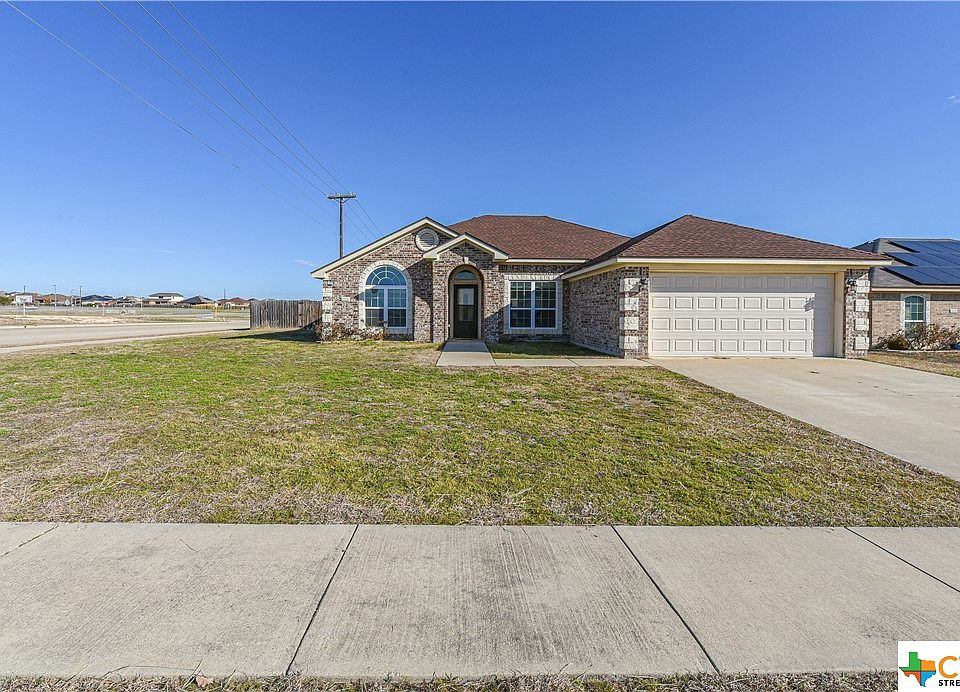 1st image of 3301 Briscoe Dr