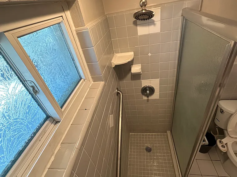 483 E Daleville Ave — Photo 20