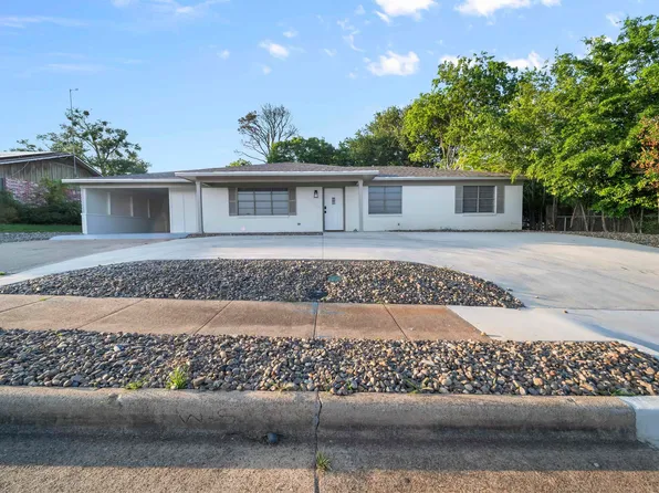 1528 E Devine St, Tyler, TX 75701