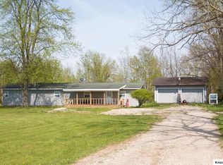 15000 Simmons Rd, Utica, OH 43080