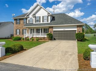 3017 Highplains Dr, Hope Mills, NC 28348
