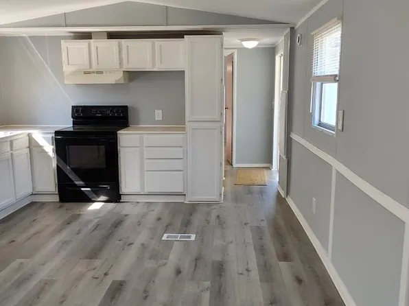 1004 Stanley Rd SW #26, Supply, NC 28462