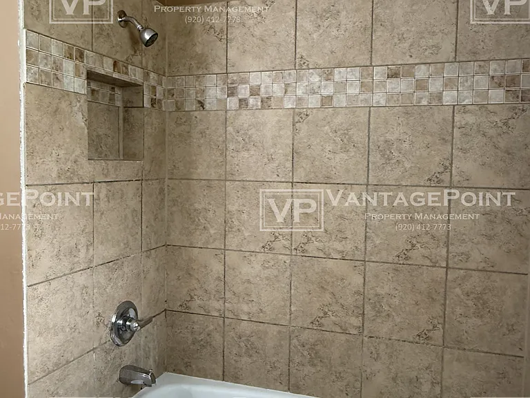 827 Glenpark Dr — Photo 14