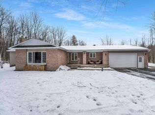 387 Campbell Side Rd, Mississippi Mills, ON K0A 3L0