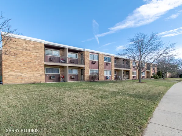120 Collen Dr APT 109, Lombard, IL 60148