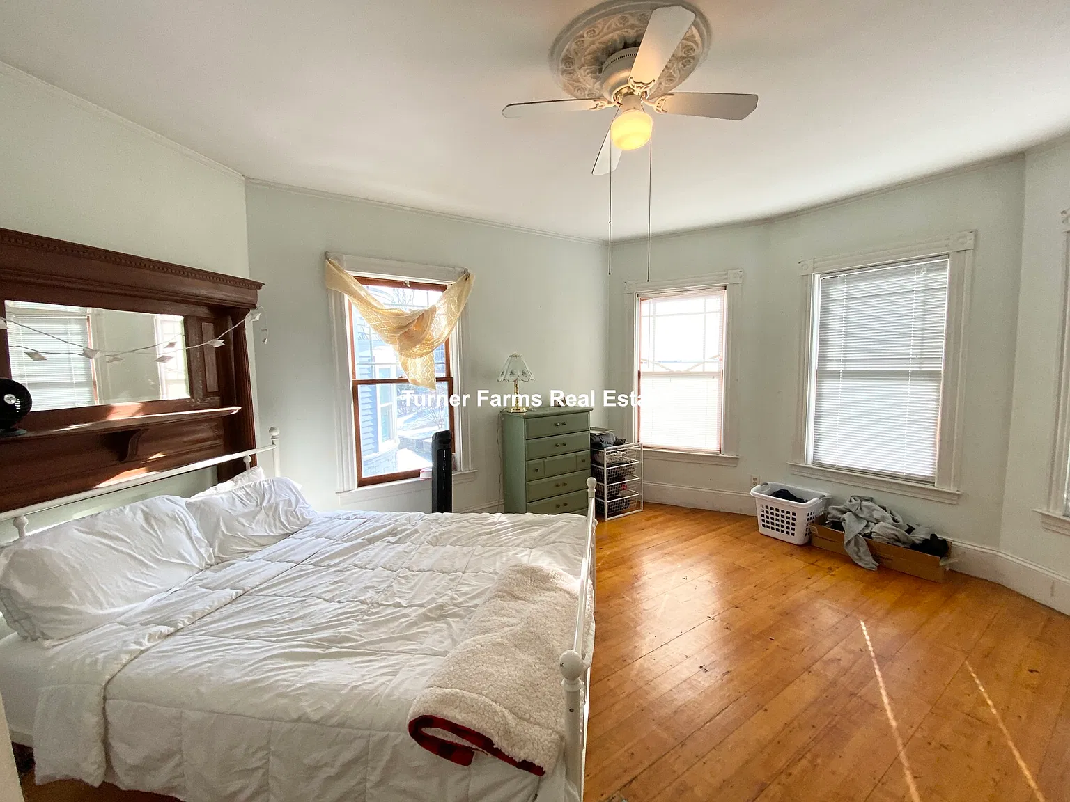 67 Hillside St — Photo 4