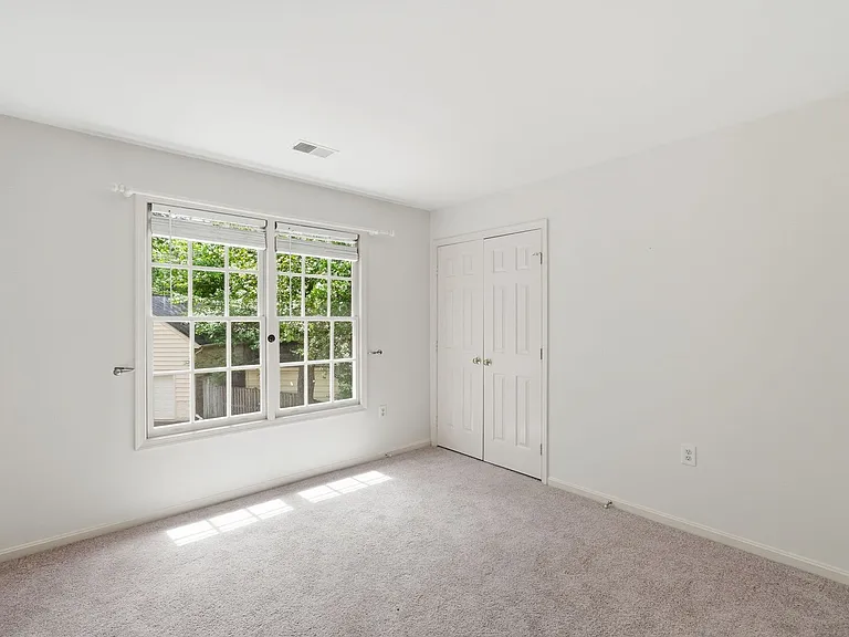 2904 4th St N — Photo 24