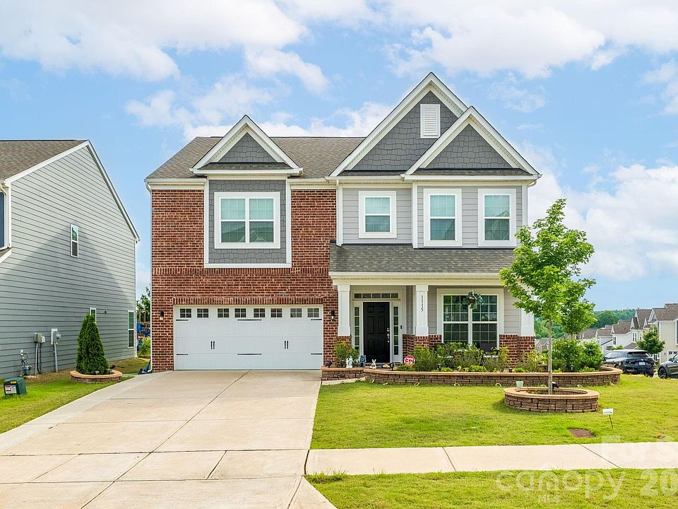 1st image of 1115 Macallum Dr NW