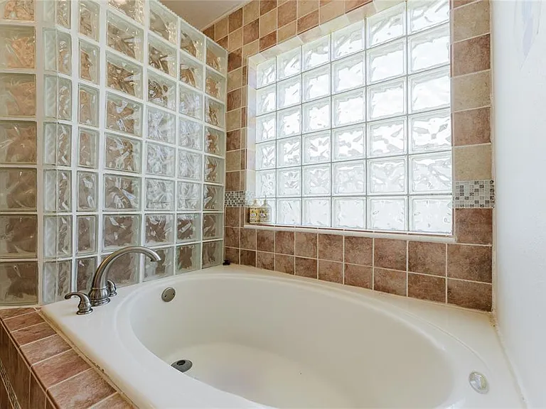 8859 Fort Jefferson Blvd — Photo 29