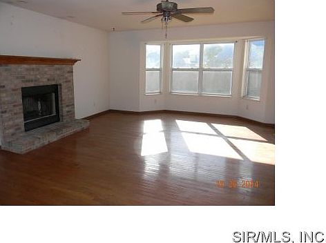 3rd image of 425 Audry Dr