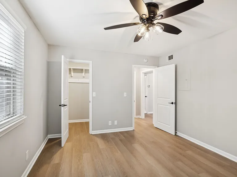1011 Murfreesboro Rd #L9 — Photo 23