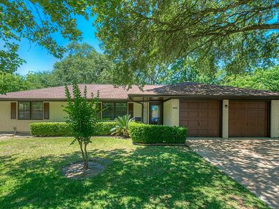 1905 N Roberson St, Conroe, TX, 77301