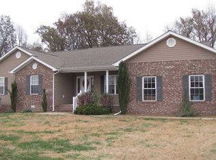 131 Summers Ln, Kevil, KY 42053