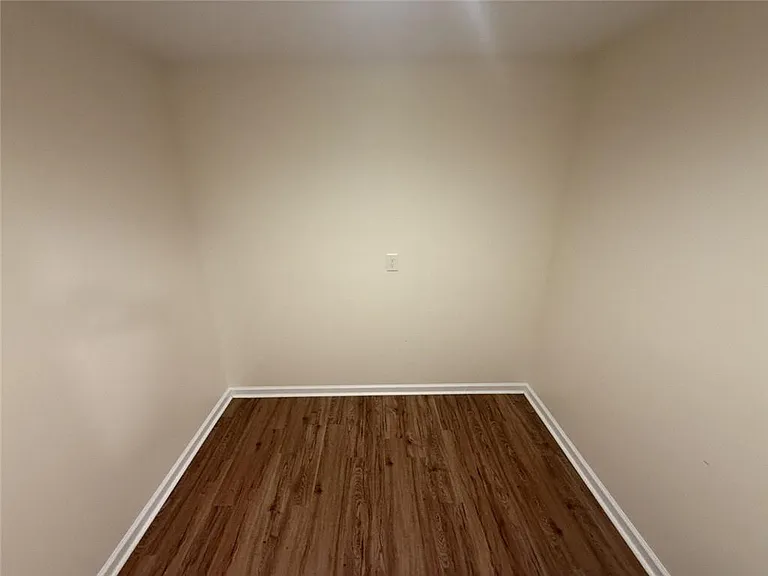 5730 Devonshire Way — Photo 34