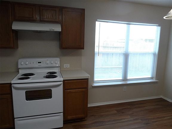 5th image of 18458 Sunrise Pines Dr