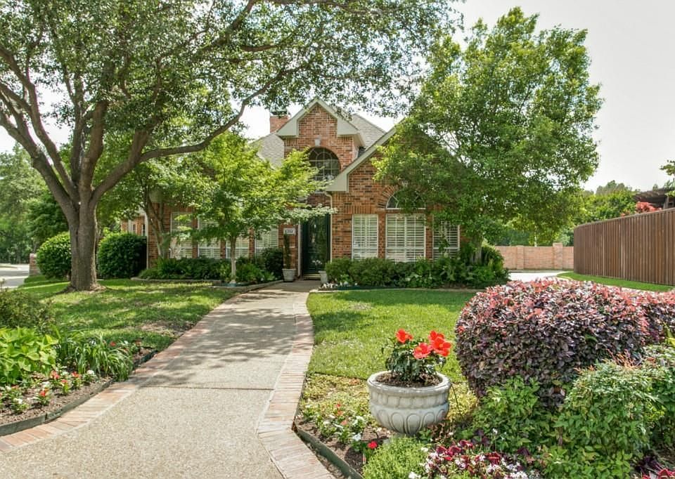 1st image of 8352 Coral Dr