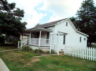 212 S Mary Ellen St, South Lebanon, OH 45065