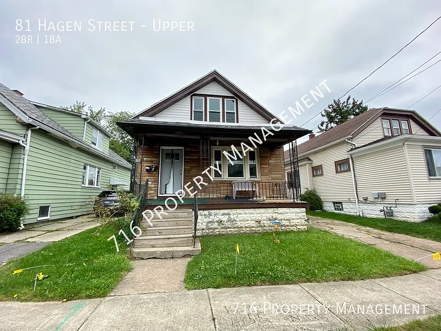81 Hagen St photo 1