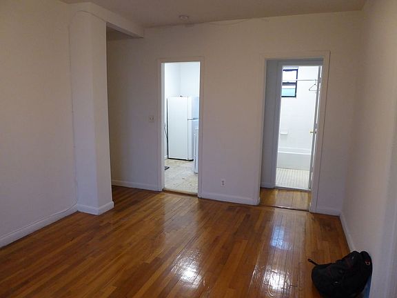 2nd image of 4717 39th St APT 15B
