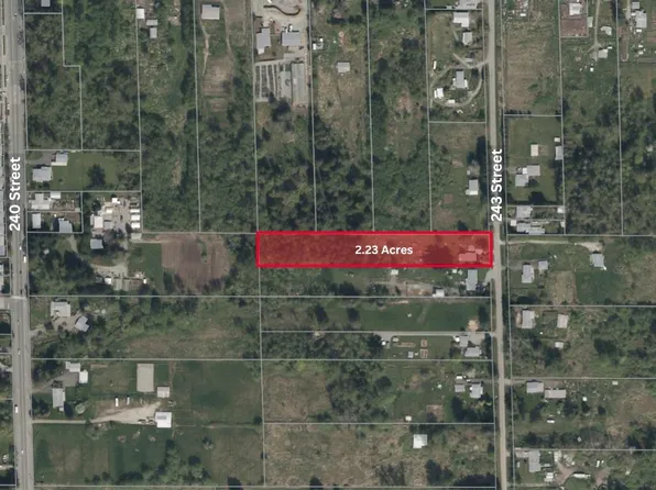 11829 243rd St, Maple Ridge, BC V4R 1L9