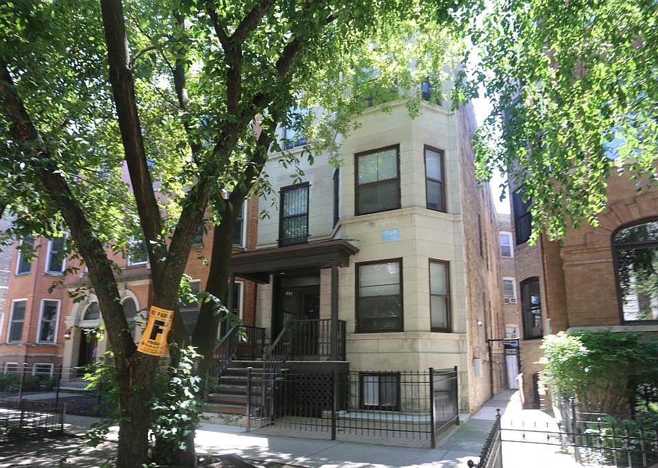 1st image of 821 W Newport Ave APT 2F