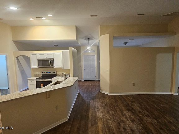 2nd image of 6150 Dees Rd #6