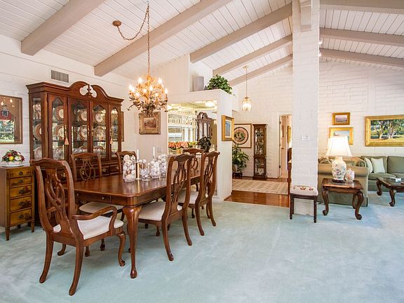 5th image of 15358 Pauma Valley Dr