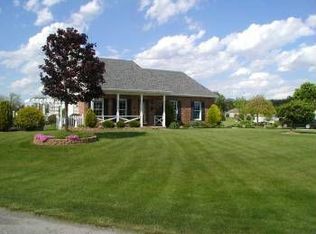 131 Rillstone Dr, Kouts, IN 46347