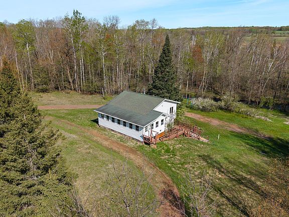 2nd image of 20679 Denham Crossing Rd