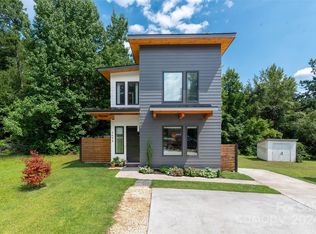 1498 Robinwood Rd, Gastonia, NC 28054