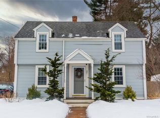 381 Hills St, East Hartford, CT 06118