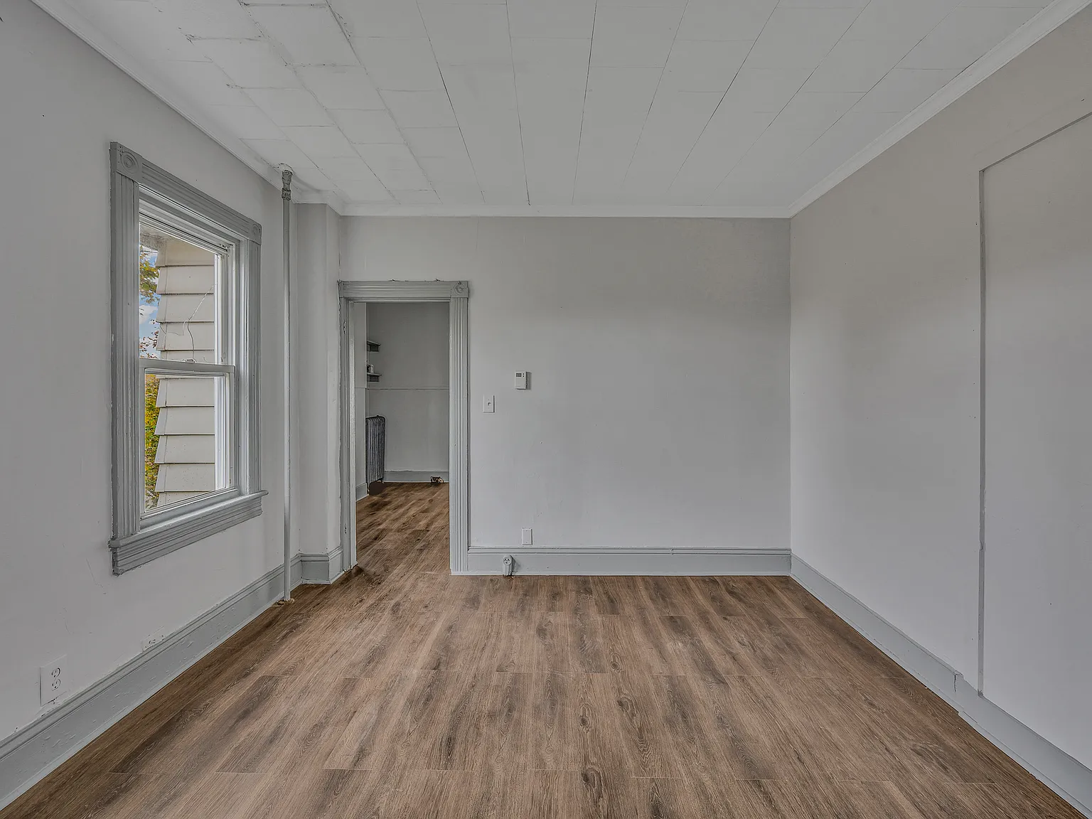 4 bed, 1500 sqft, $1,500 — Photo 3