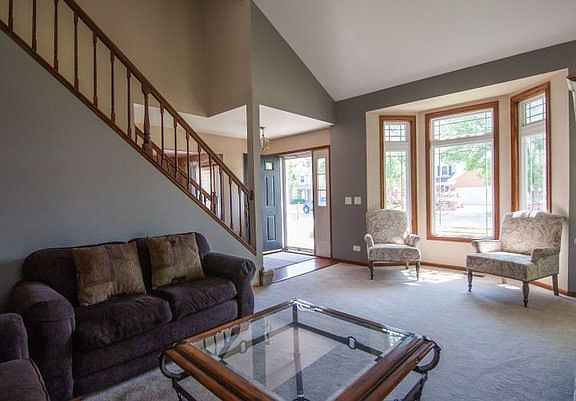 2nd image of 2217 Broadway Ln