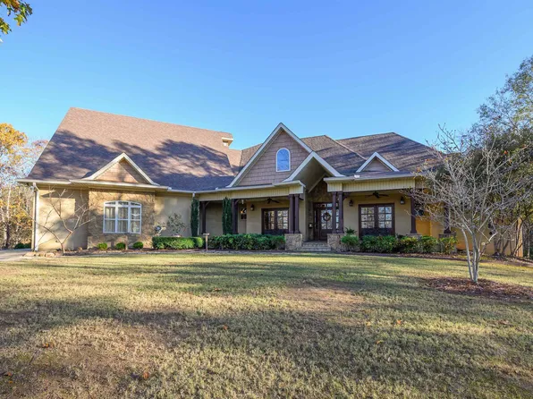 360 Ohara Dr, Columbiana, AL 35051